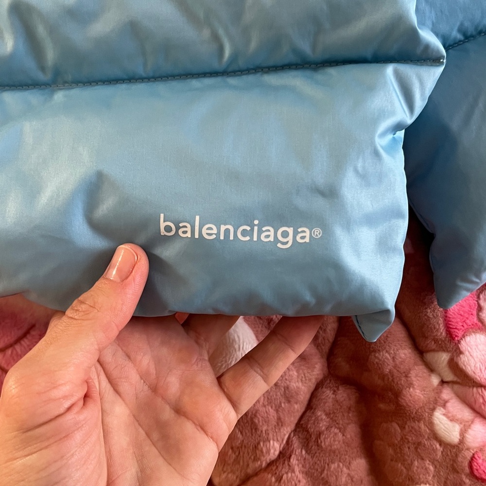 Balenciaga Scarf - Picture 2 of 5